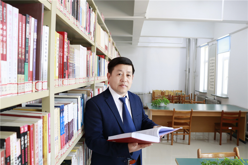 宋殿辉1.jpg