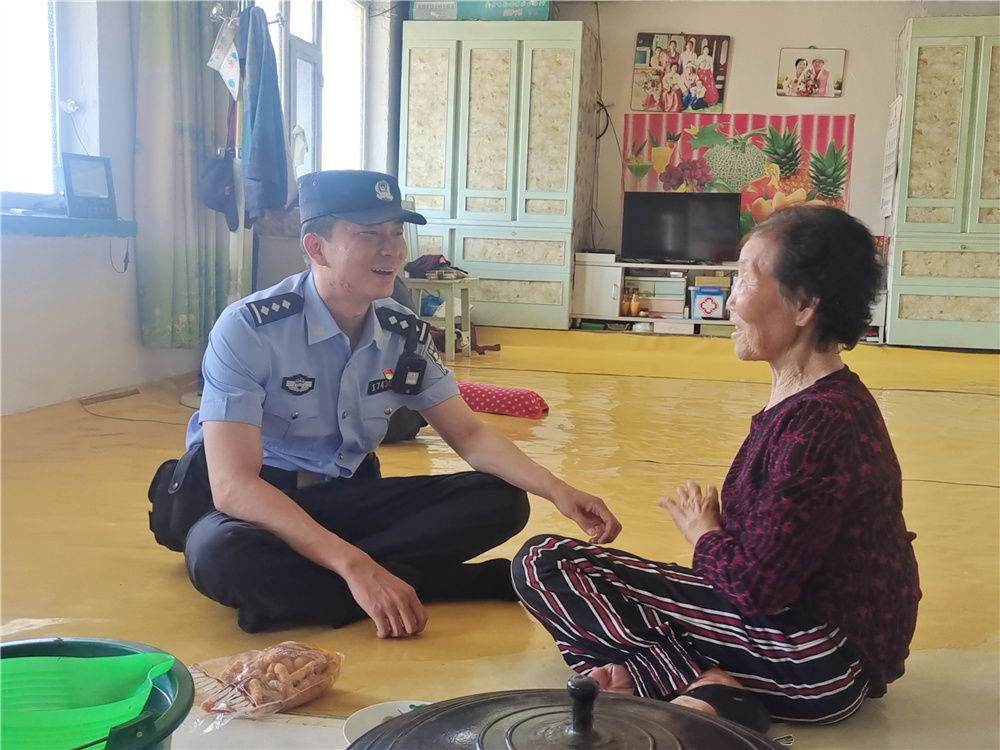 刘倬良1.jpg