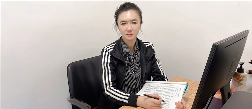 郑红丽1.jpg