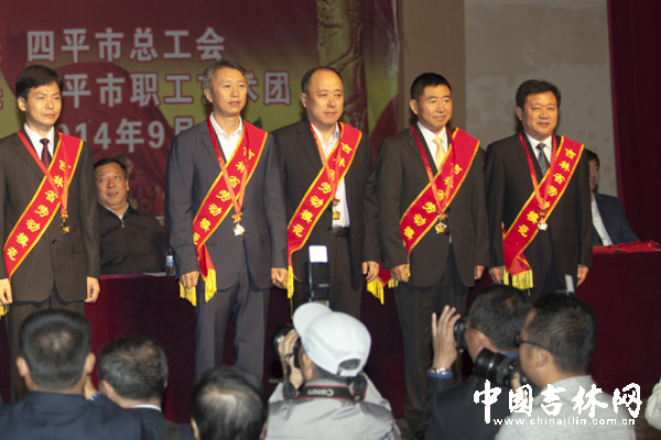 工作照.jpg