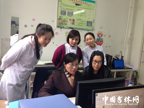 在龙潭区湘潭社区卫生服务中心指导工作.JPG